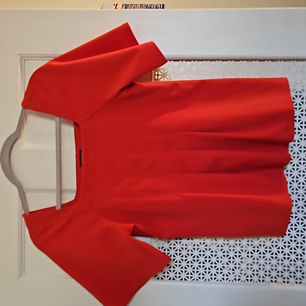 Red top,small